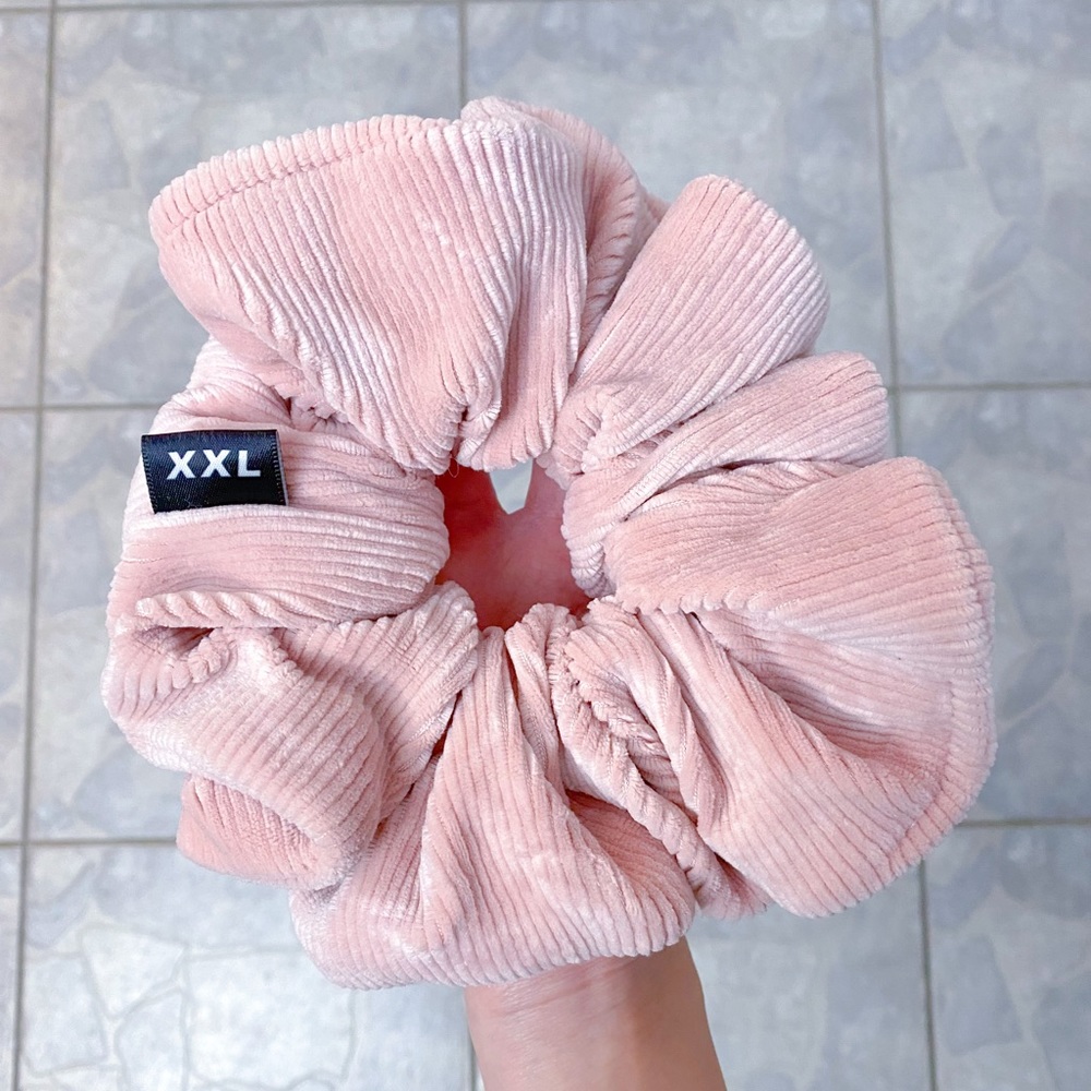 Velvet Oversized Scrunchie - Picture 2 of 2
